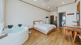 Gangreung top spa Pension