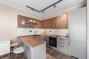 Modern Apartment With Private Swimming Pool