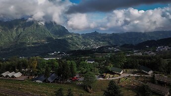 BZIKA Wonderland Retreat