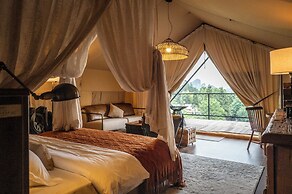 BZIKA Wonderland Retreat