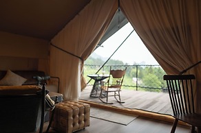 BZIKA Wonderland Retreat