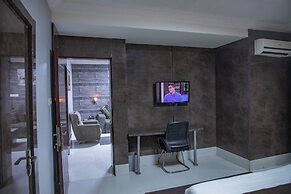 NewLand Hotels and Apartments