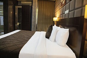 NewLand Hotels and Apartments