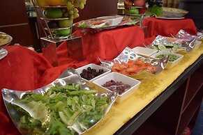 NewLand Hotels and Apartments