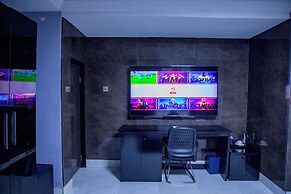 NewLand Hotels and Apartments