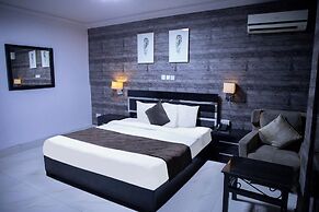 NewLand Hotels and Apartments