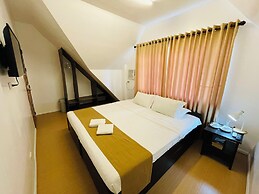 Castle Rock Boracay