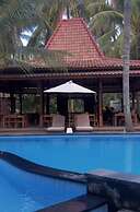 Villa Lova Sambirenteng