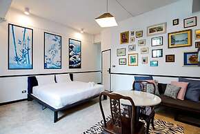 The Character Yaowarat