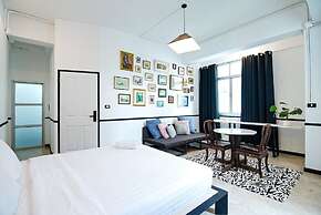 The Character Yaowarat