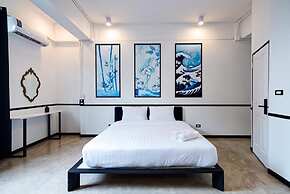 The Character Yaowarat