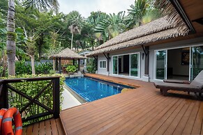 SeToVa Naiharn Grand Pool Villa, Rawai