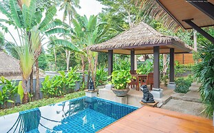 SeToVa Naiharn Grand Pool Villa, Rawai