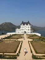 chateau le marara