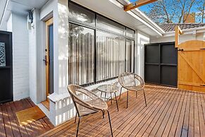 16 Scenic by Regional Escapes