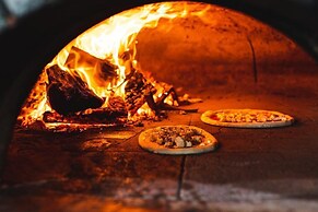 16 Scenic by Regional Escapes