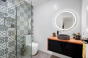 16 Scenic by Regional Escapes