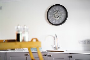 Holyland House - Greenacres Estates