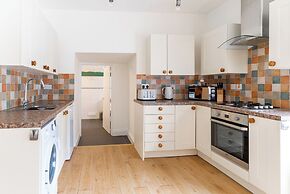 Holyland House - Greenacres Estates