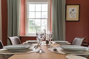 Holyland House - Greenacres Estates