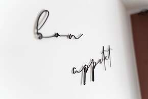 Holyland House - Greenacres Estates