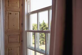 Holyland House - Greenacres Estates