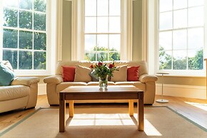 Holyland House - Greenacres Estates