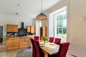 Holyland House - Greenacres Estates