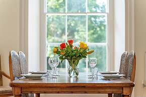 Holyland House - Greenacres Estates