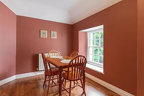 Holyland House - Greenacres Estates