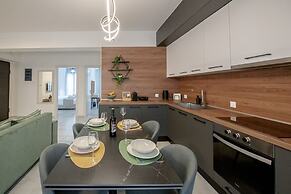 Luxury Chic Retreat Suites