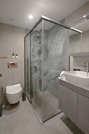 Luxury Chic Retreat Suites