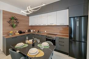 Luxury Chic Retreat Suites