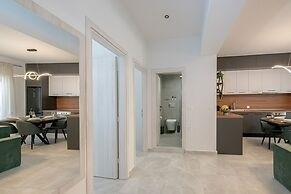 Luxury Chic Retreat Suites