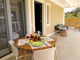 Apartments In Villa Selva Locorotondo