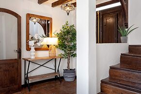 Genteel Home Mirador de los Reyes