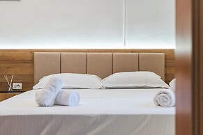 ApartHotel by PikHost