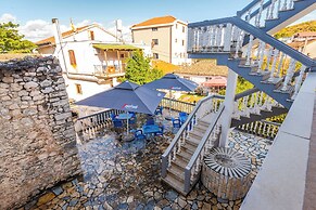 ApartHotel by PikHost