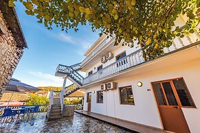 ApartHotel by PikHost