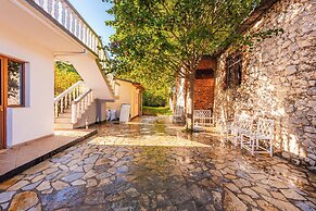 ApartHotel by PikHost