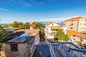 ApartHotel by PikHost