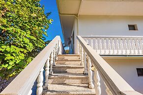 ApartHotel by PikHost