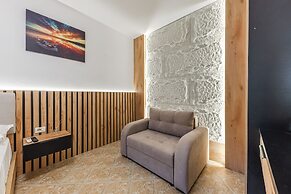 ApartHotel by PikHost