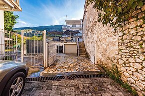 ApartHotel by PikHost