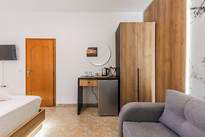 ApartHotel by PikHost