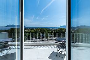 Villa Infinity by Wonderful Italy