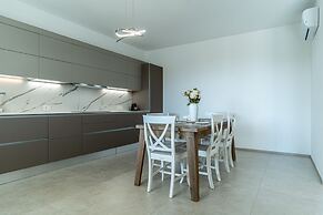 Villa Infinity by Wonderful Italy