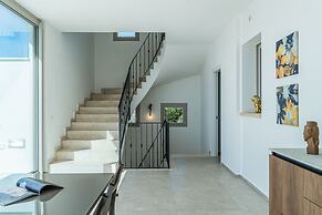 Villa Infinity by Wonderful Italy