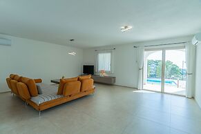 Villa Infinity by Wonderful Italy