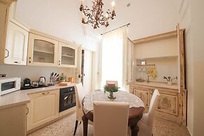 Historical Stella Apartment In Puglia